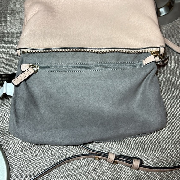 Vince Camuto Gally Leather Crossbody Handbag Purse Blush - Picture 8 of 10